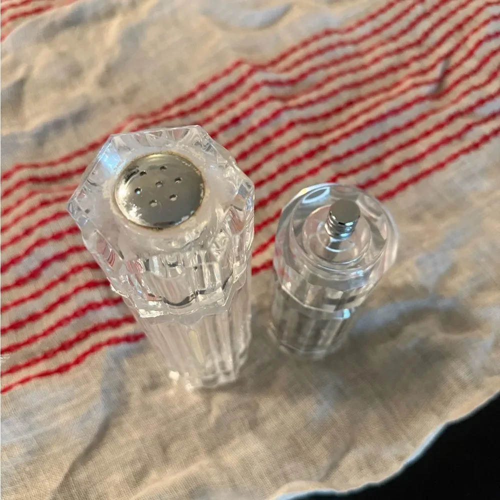 80s Vintage Olde Thompson Clear Acrylic Lucite Faceted Salt Shaker and Pepper